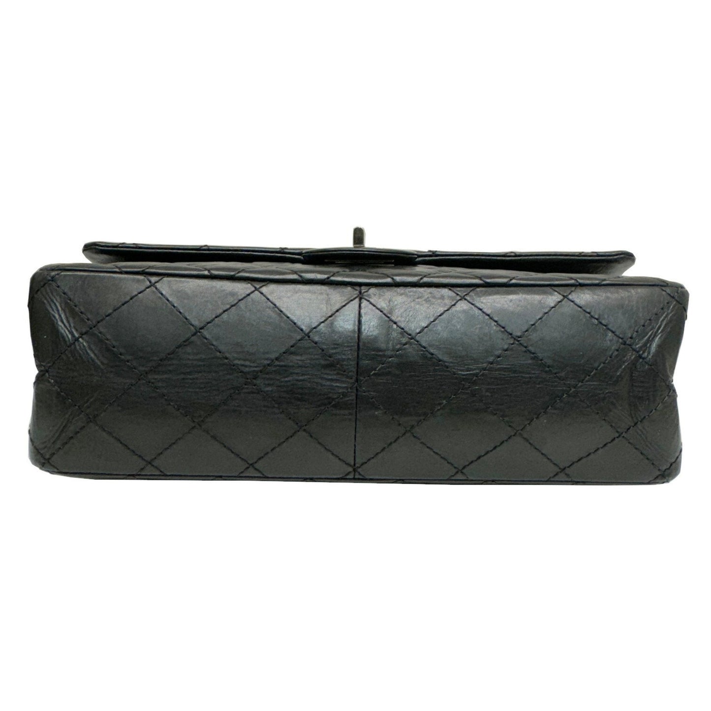 CHANEL 2,55 Shoulder Bag