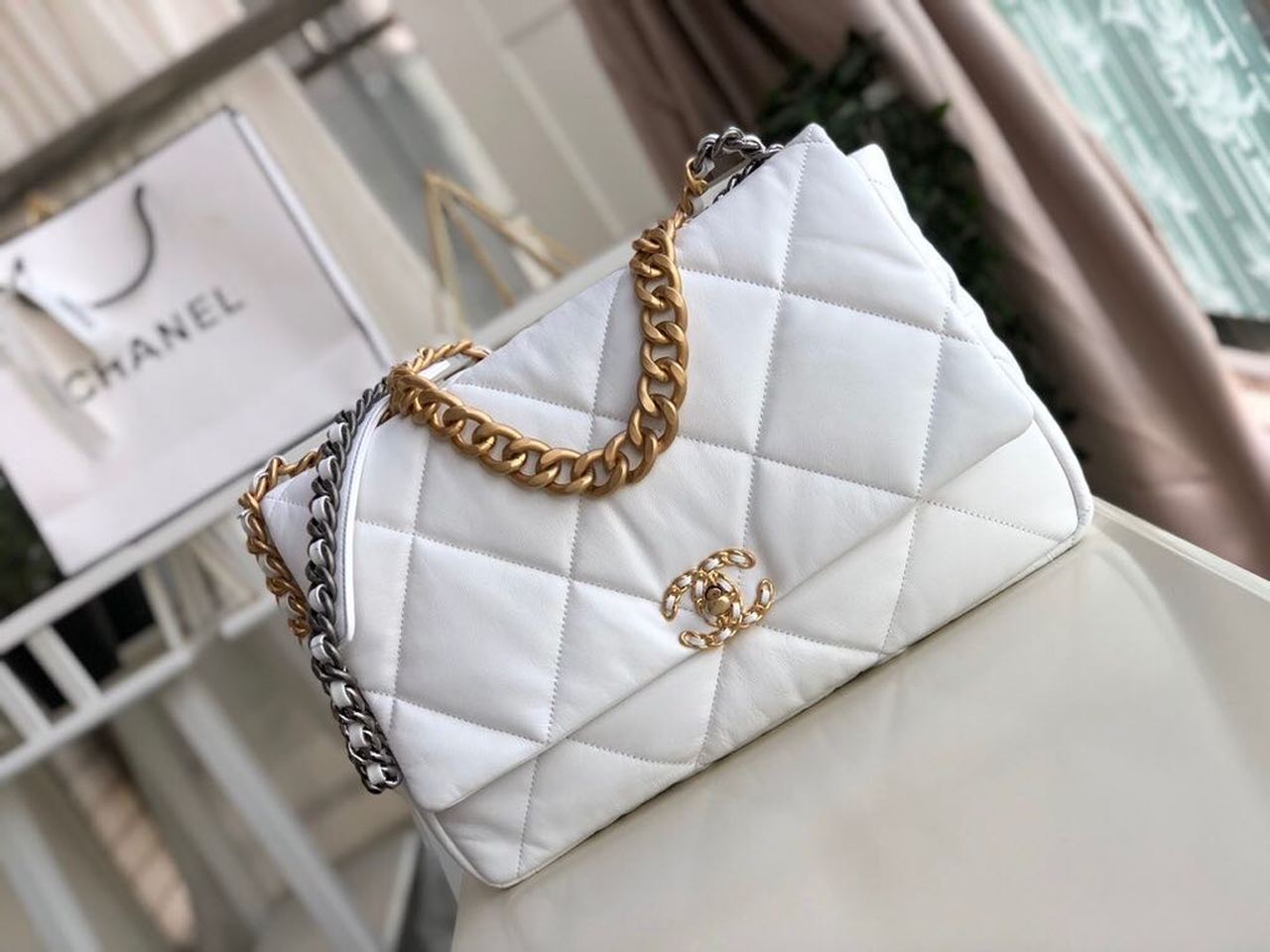 CHL 19 Maxi HandBag White For Women, Women’s Bags, Shoulder And Crossbody Bags 14in/36cm AS1162