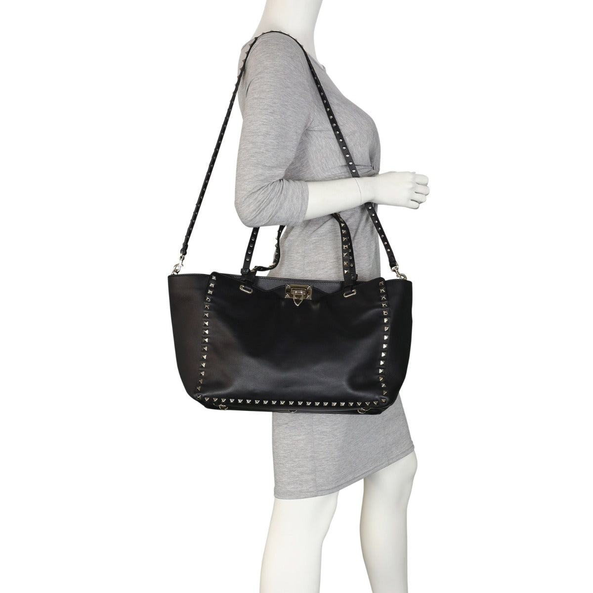 Valentino Rockstud Tote Medium