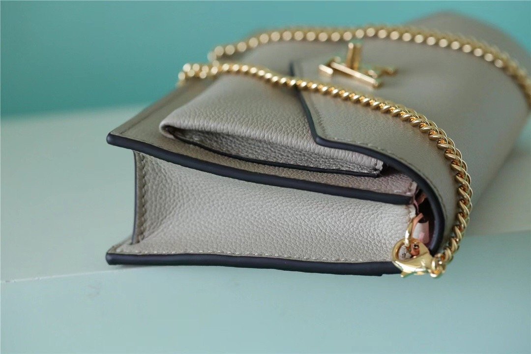 Top Quality Mylockme Chain Pochette Grey For Women,  Shoulder and Crossbody Bags 7.5in/19cm Top Quality 