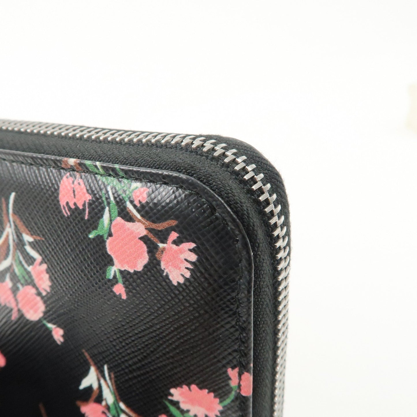 PRADA Logo Leather Round Zipper Long Wallet Flower 1ML506  d