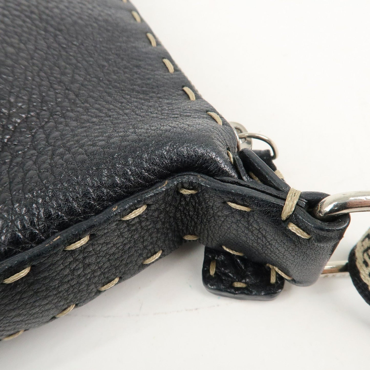 FENDI Selleria Leather Shoulder Bag Crossbody Bag Black 8BT092  d