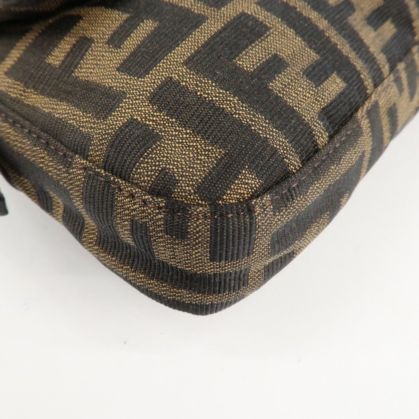FENDI Zucca Mamma Baguette Canvas Shoulder Bag Brown Black 26424  d