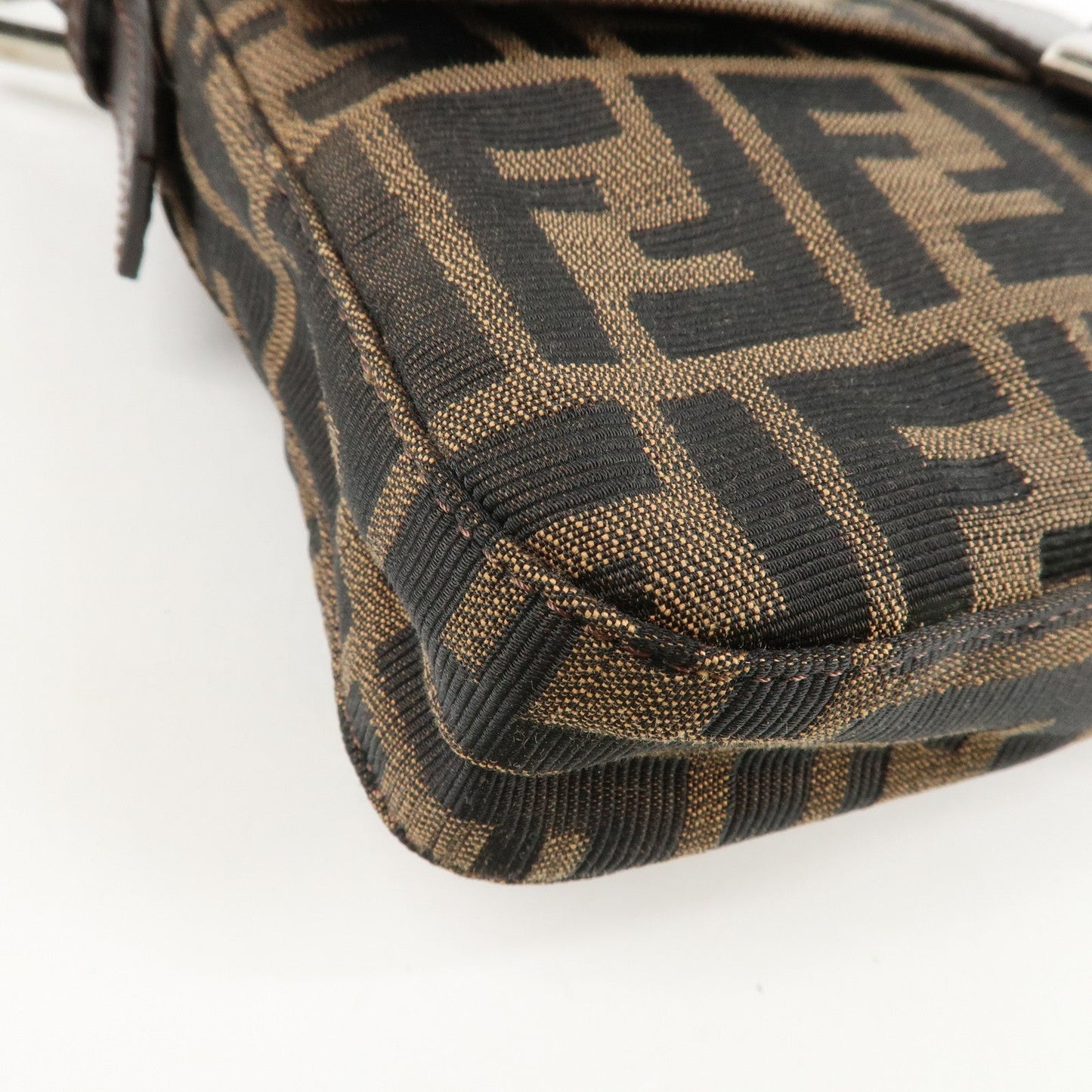 FENDI Mamma Baguette Zucca Canvas Shoulder Bag Brown Black 26424  d