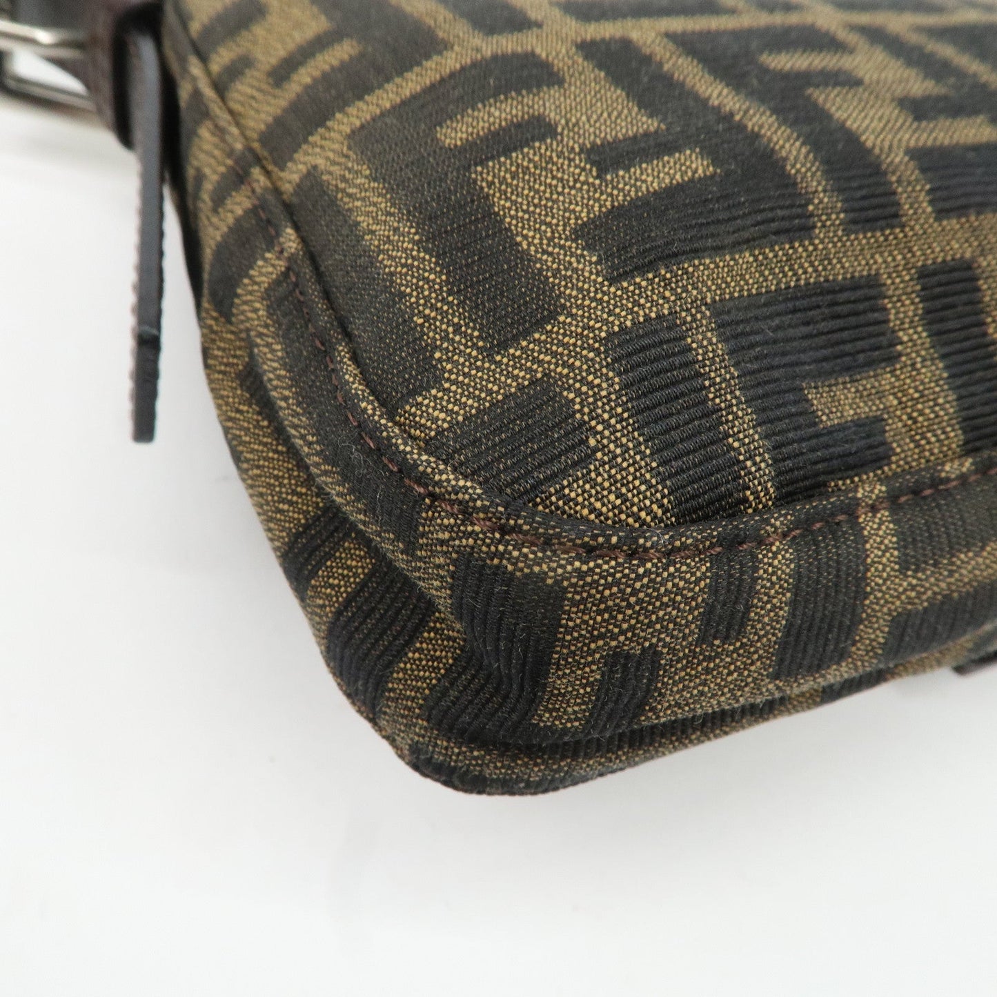 FENDI Mamma Baguette Zucca Canvas Leather Shoulder Bag 26424  d