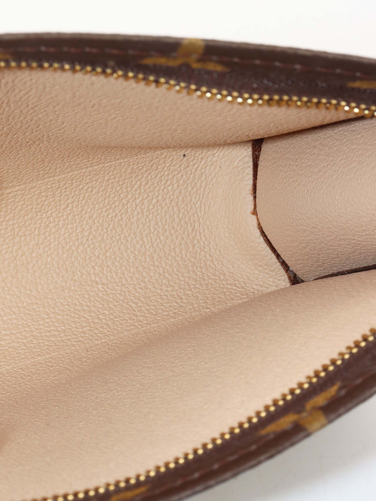 Louis Vuitton Toiletry Pouch 15.