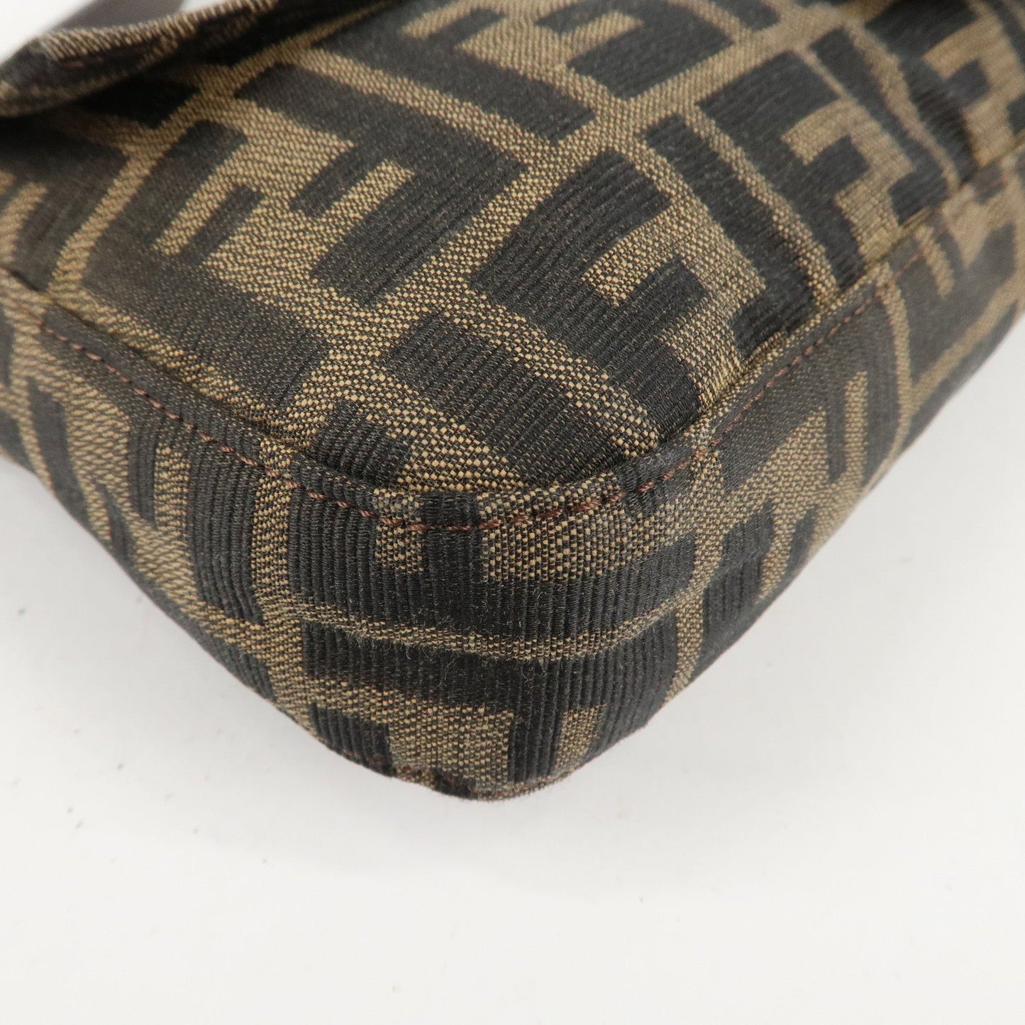 FENDI Mamma Baguette Canvas Shoulder Bag Brown Black 26424  d