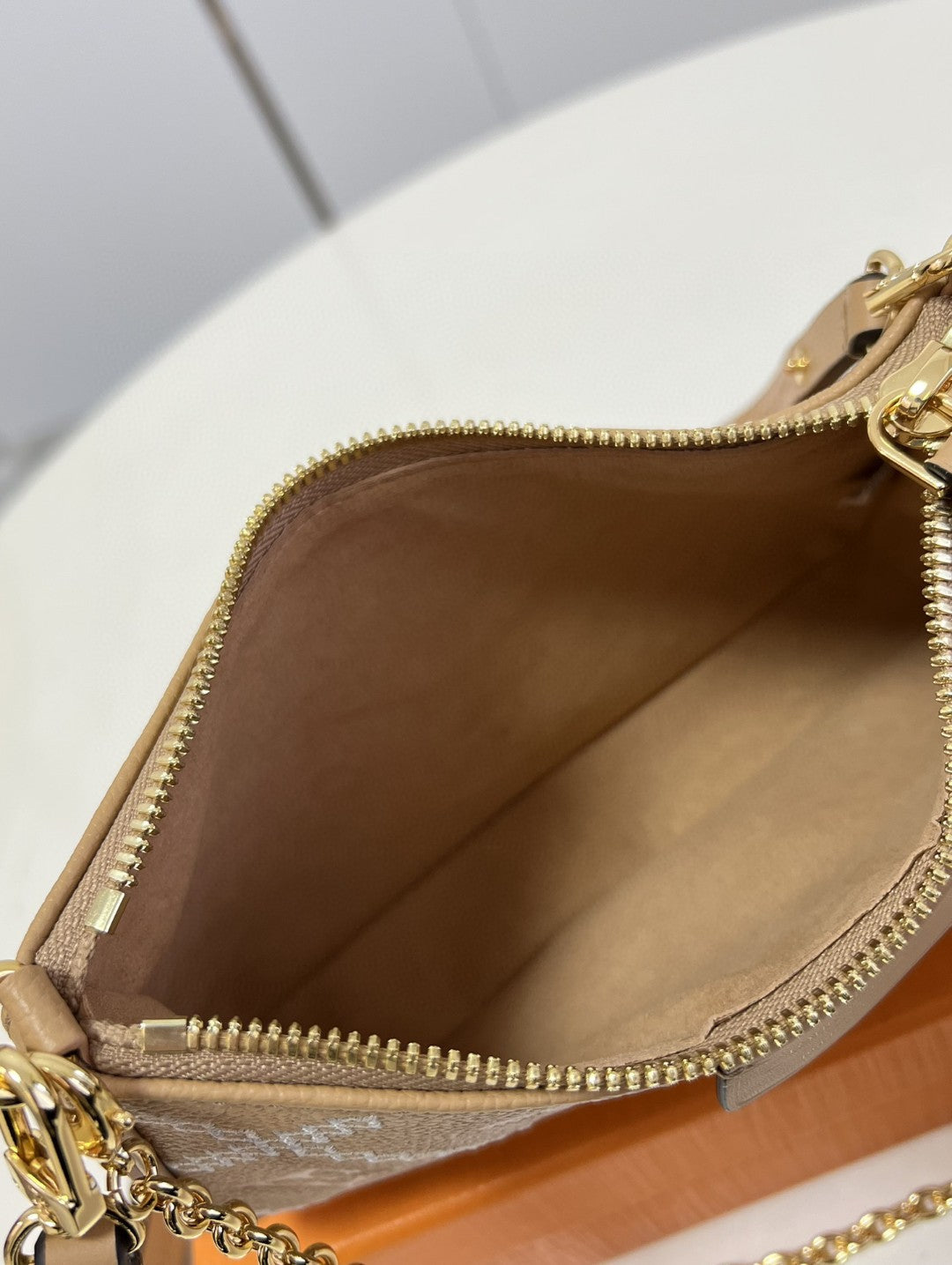 Top Quality Easy Pouch On Strap Monogram Empreinte Arizona Beige For Women, WoHandbags 7.5in/19cm Top Quality M81137