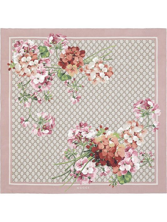 Gucci - Geranium print scarf - women - Silk - One Size - PINK