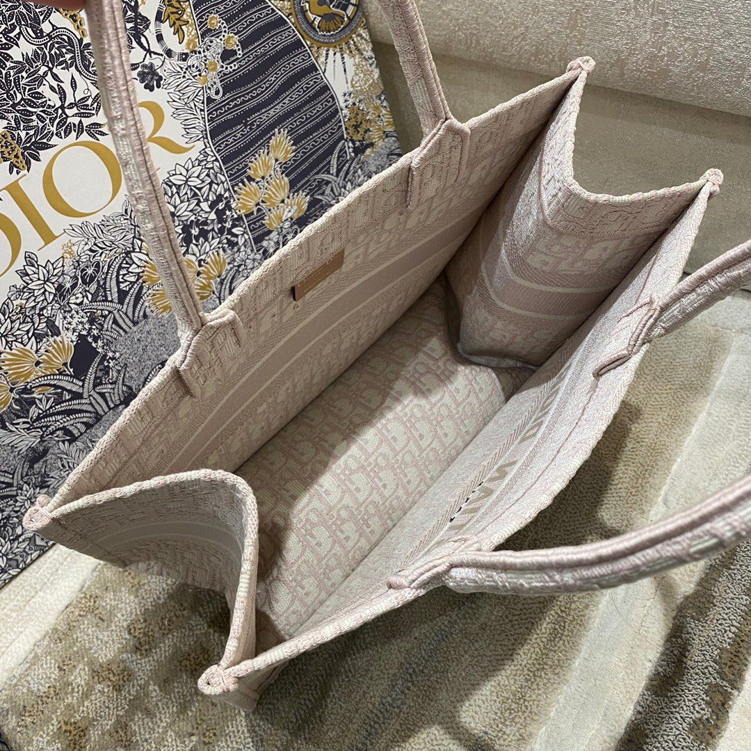 Top Quality MeTop Qualityum Book Tote Pink Toile de Jouy Reverse Embroidery, Light Pink, For Women Womens Handbags, 36cm CD