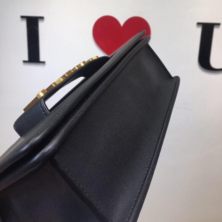 EN - New 1:1 rep  Bags DIR 224