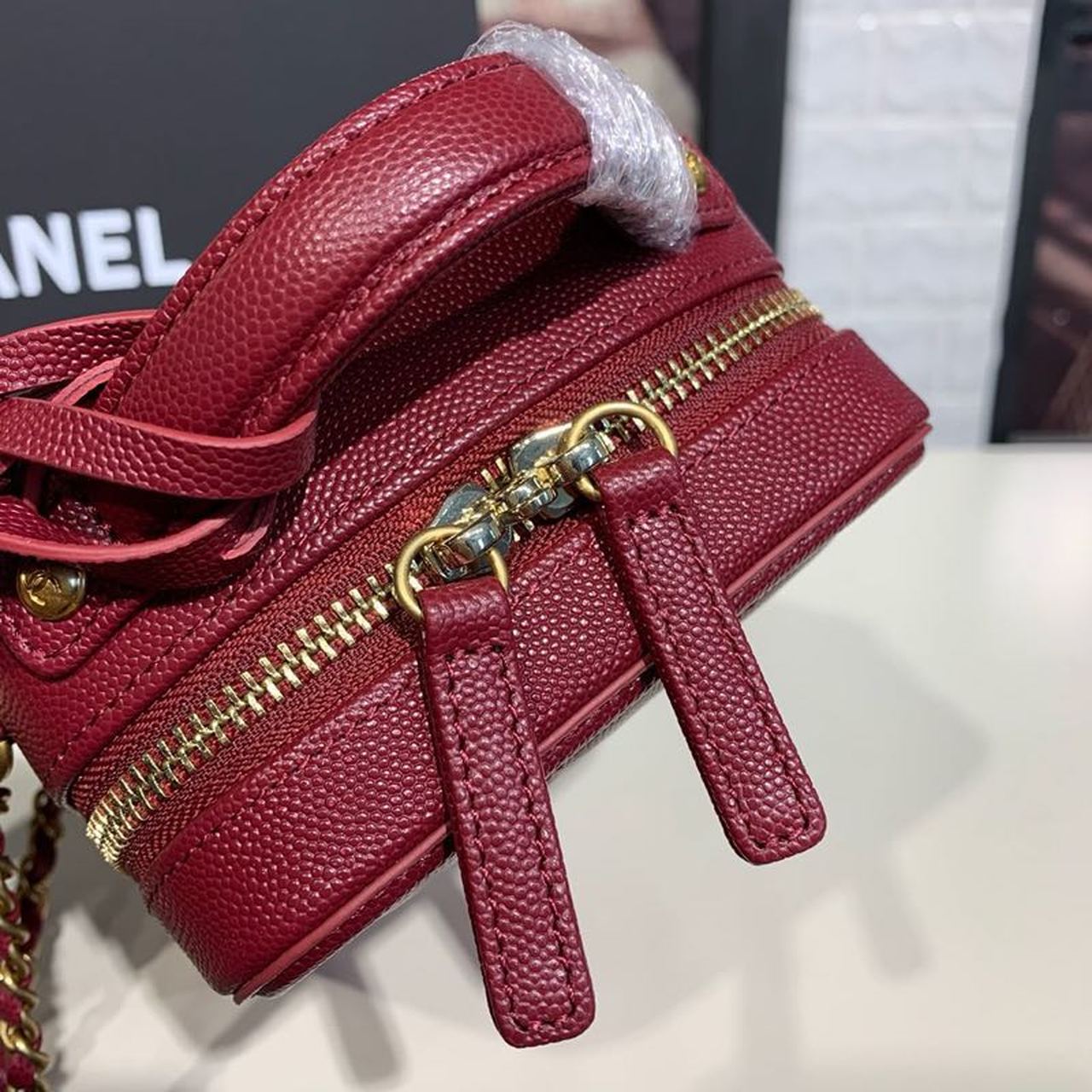 CHL Top QualityTop Qualityligree Vertical Vanity Case Bag Burgundy For Women, Women’s Handbags, Shoulder And Crossbody Bags 6.7in/17cm