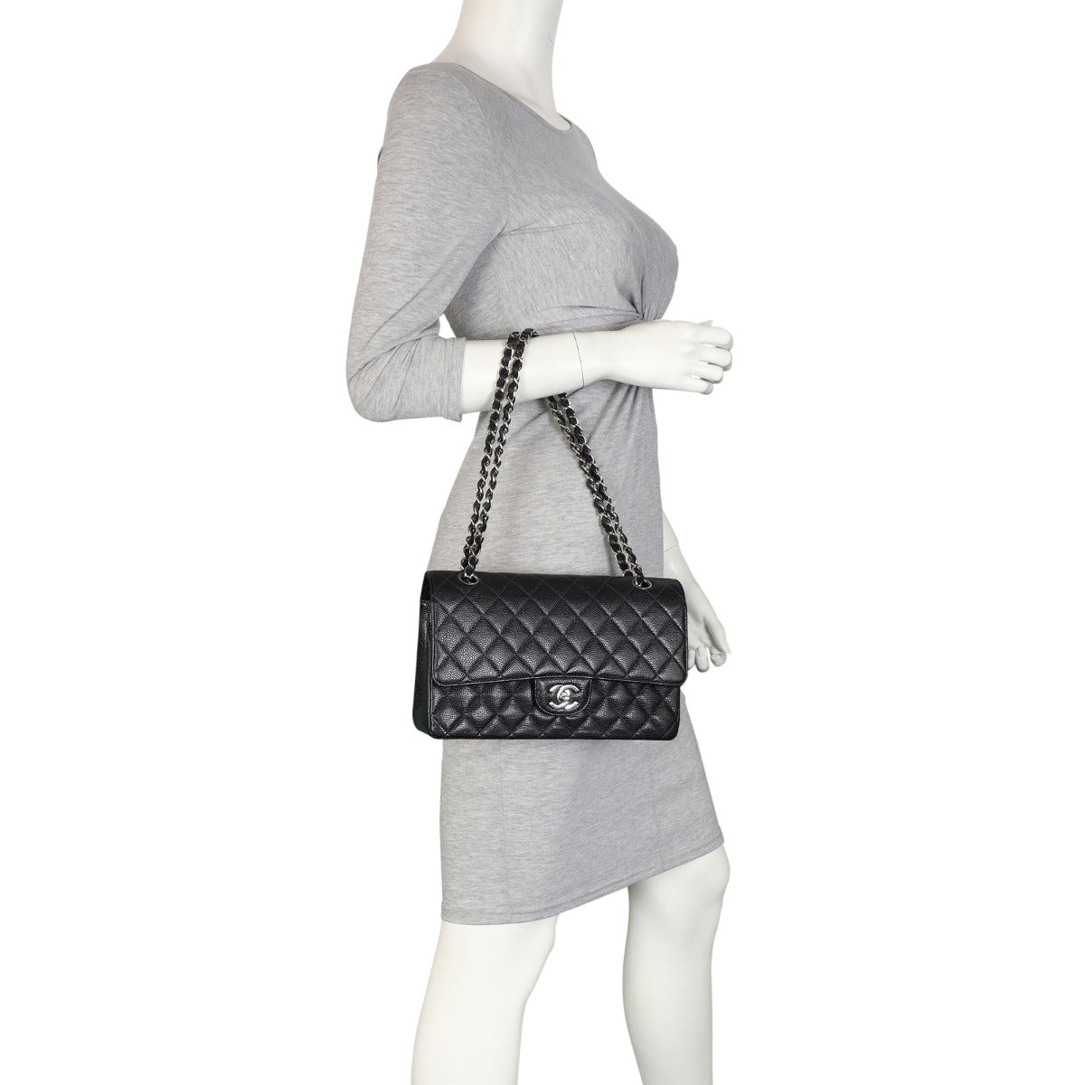 Chanel Classic Double Flap Medium | Black 6 Series