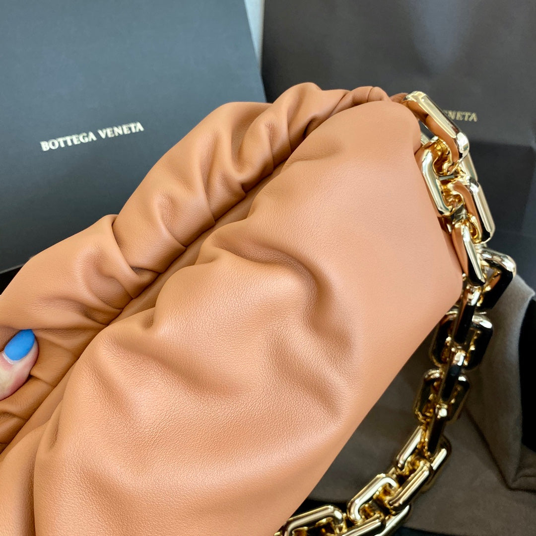 Top Quality Chain Pouch Light Orange, For Women, Women’s Bags 12.2in/31cm