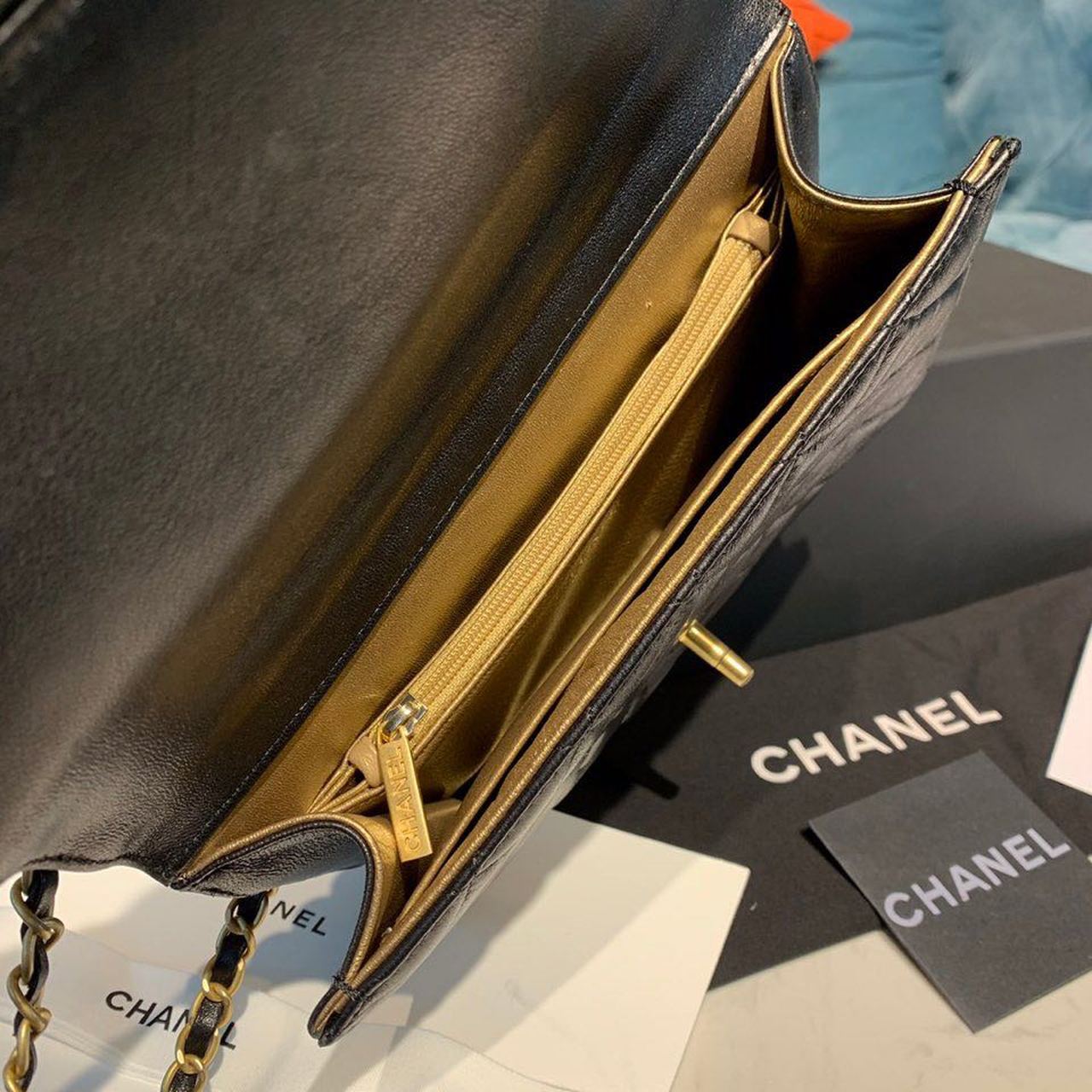 CHLShort Pearl Handle Bag Gold Toned Hardware Black For Women, Women’s Handbags, Shoulder And Crossbody Bags 8in/21cm AS0585