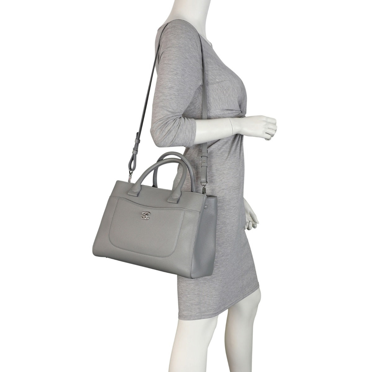 Chanel Neo Executive Small Tote
