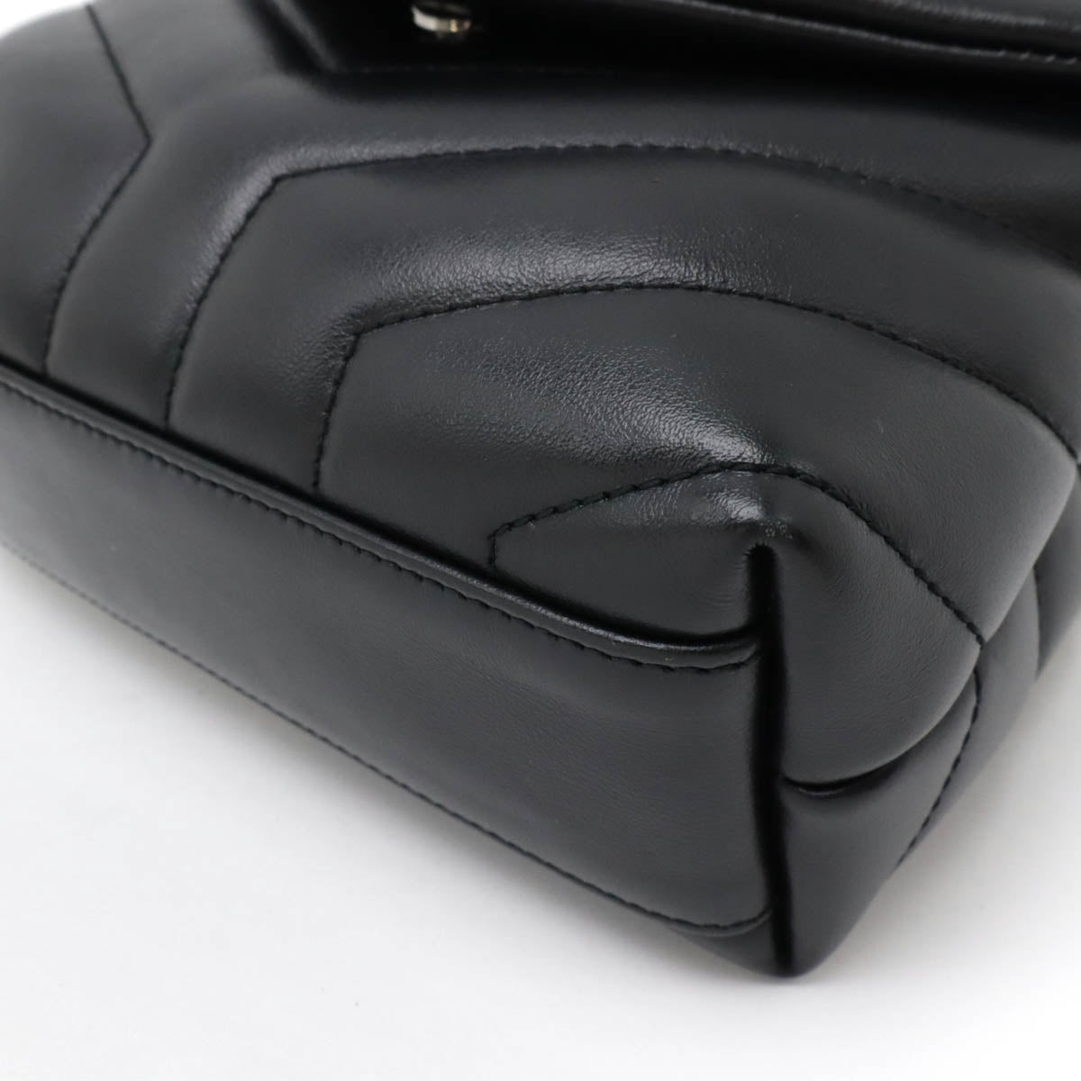 Saint Laurent Loulou Leather 2way Bag