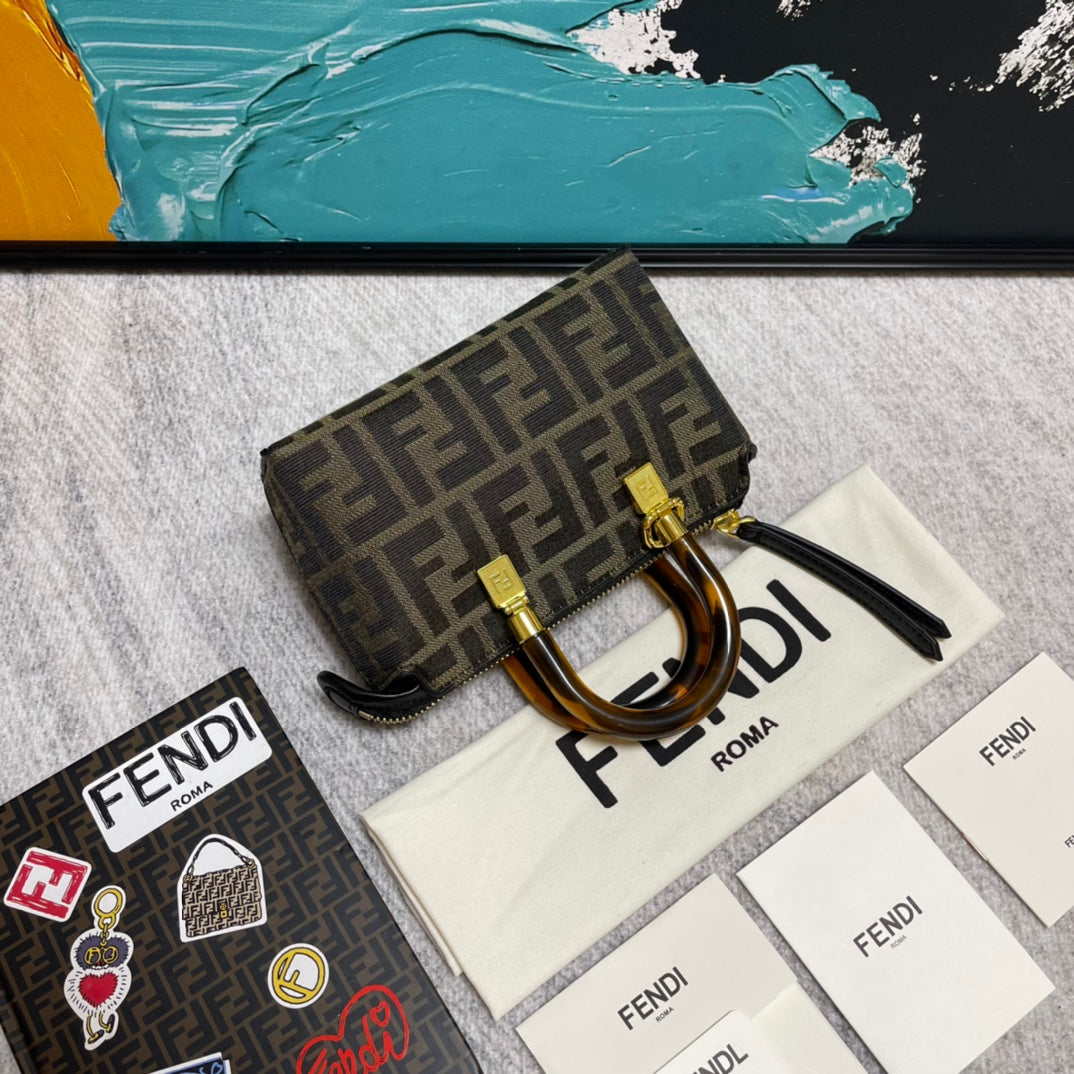 EN - New 1:1 rep Lux Bags FEI 262