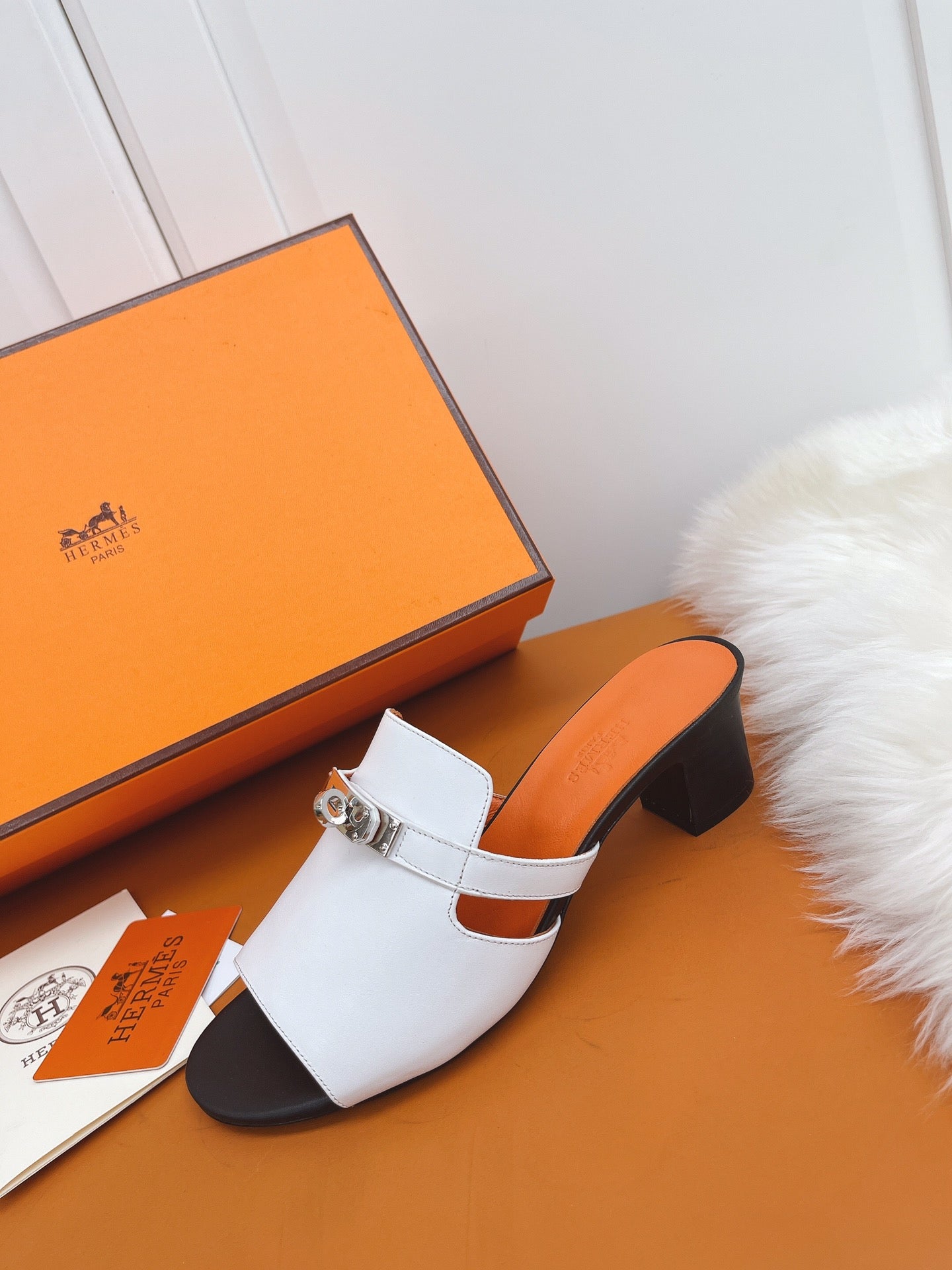 New 1:1 rep HM HIGH HEELS 023