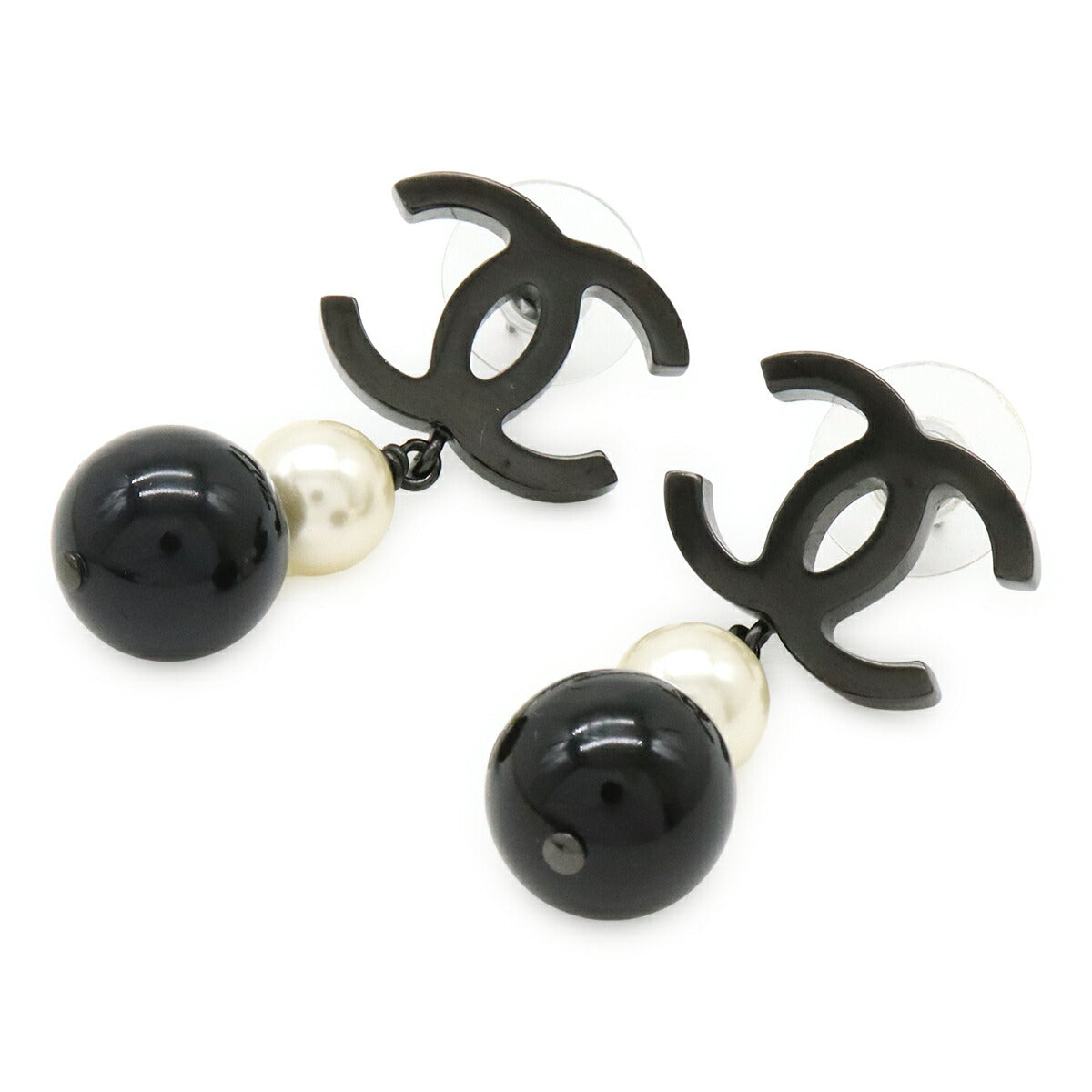 Chanel Coco Mark Pearl Earrings