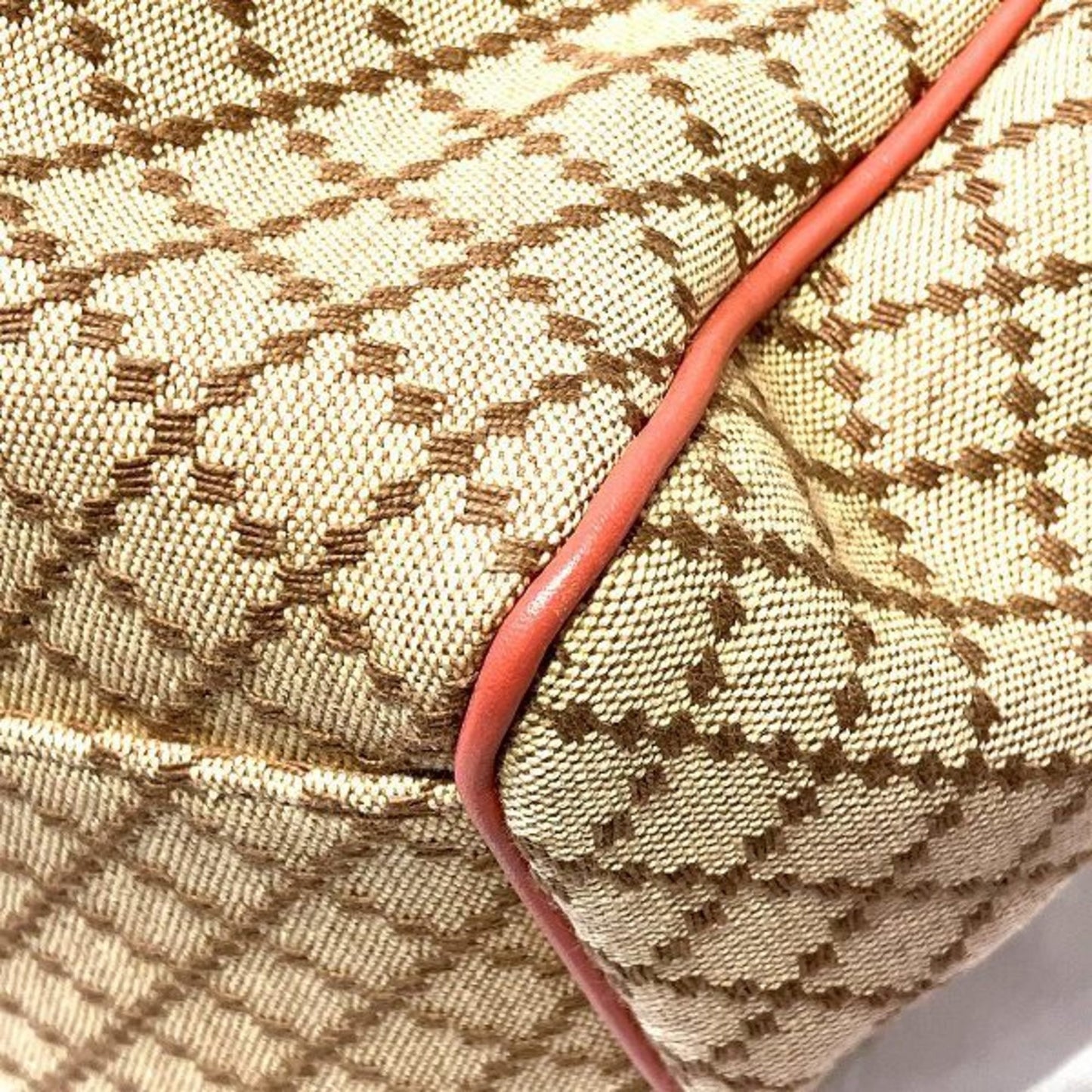 Gucci Sukey