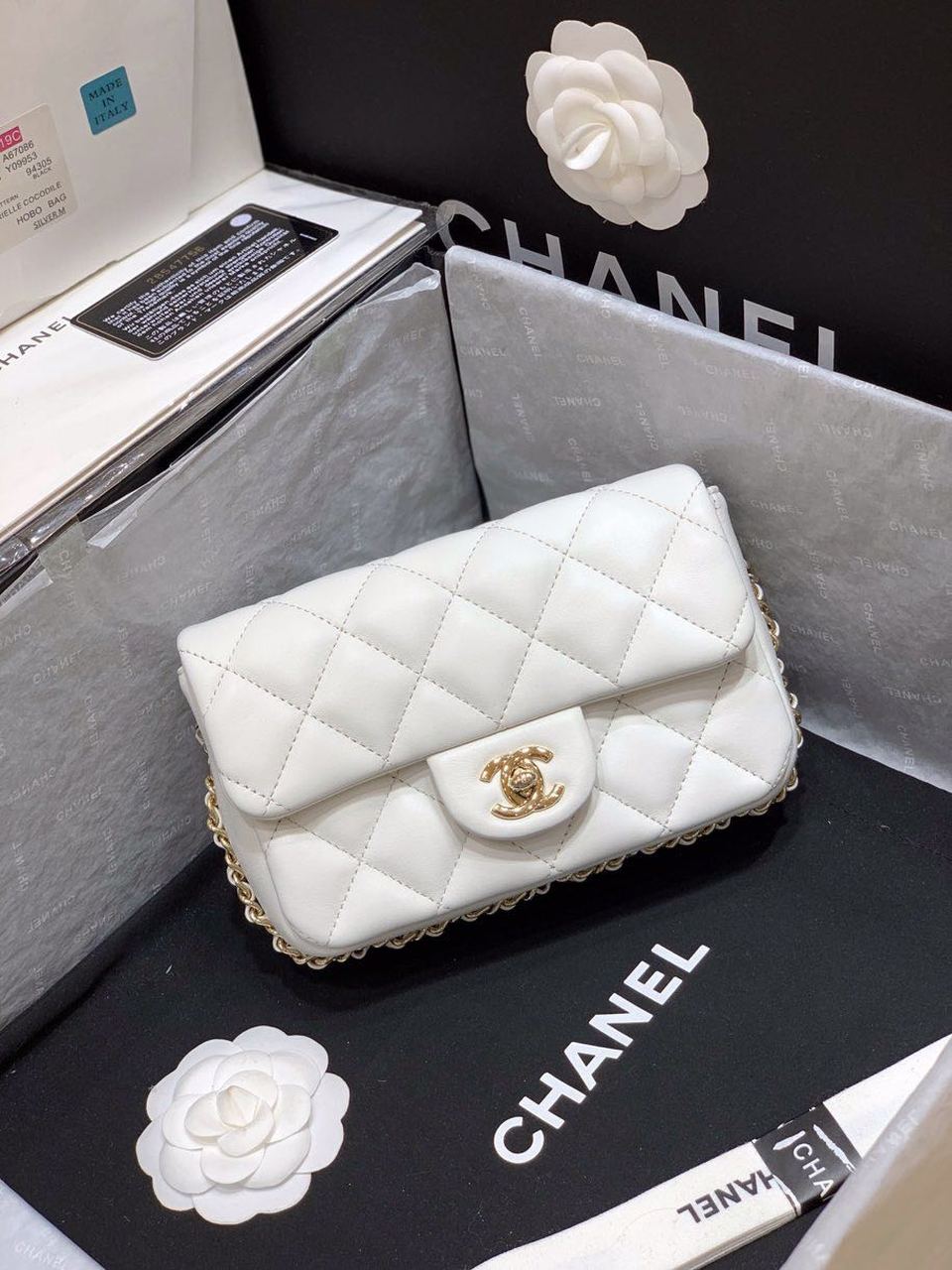 CHLSmall Pearl Logo Strap Top Qualityap Bag White For Women Handbags, Shoulder And Crossbody Bags 7in/18cm AS1436