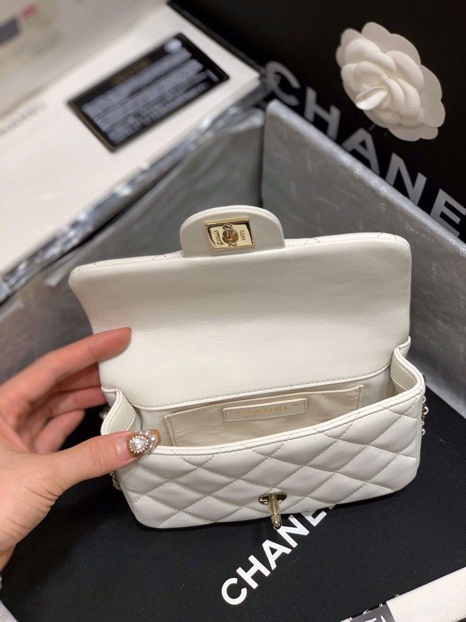 CHLSmall Pearl Logo Strap Top Qualityap Bag White For Women Handbags, Shoulder And Crossbody Bags 7in/18cm AS1436