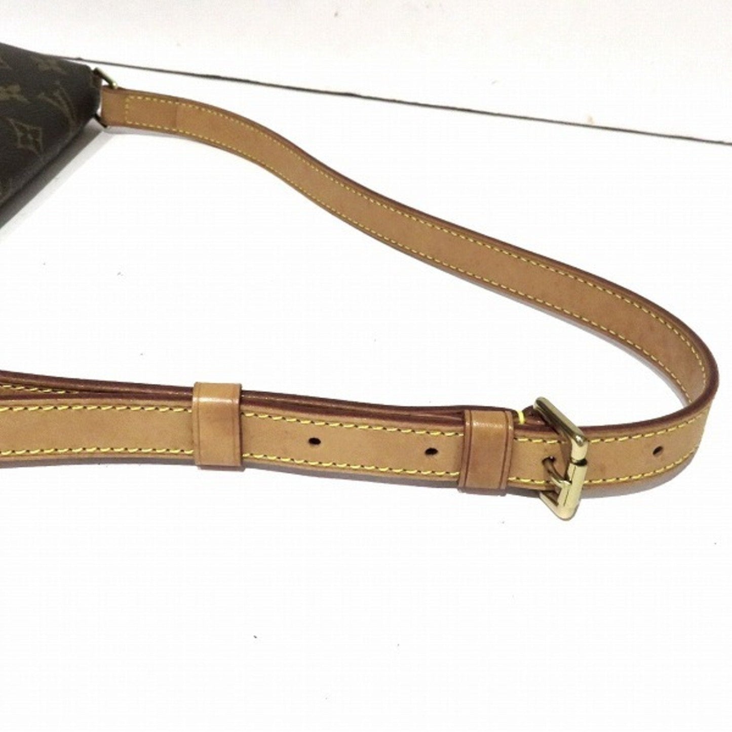 Louis Vuitton M tte Tango