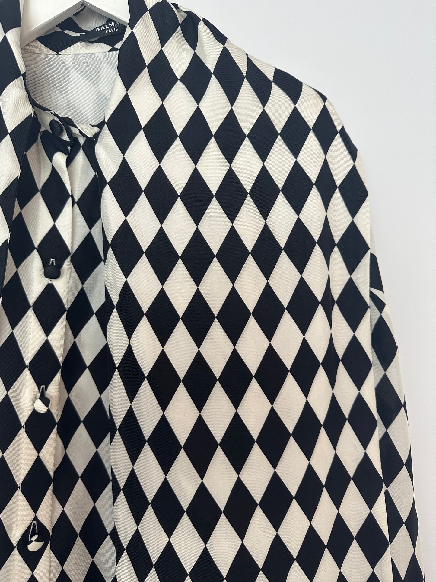 Balmain Black and White Lavalliere Diamond Print Silk Shirt with Puff Sleeves and Pussy Bow Detail Size FR 34 (UK 6) RRP £1490