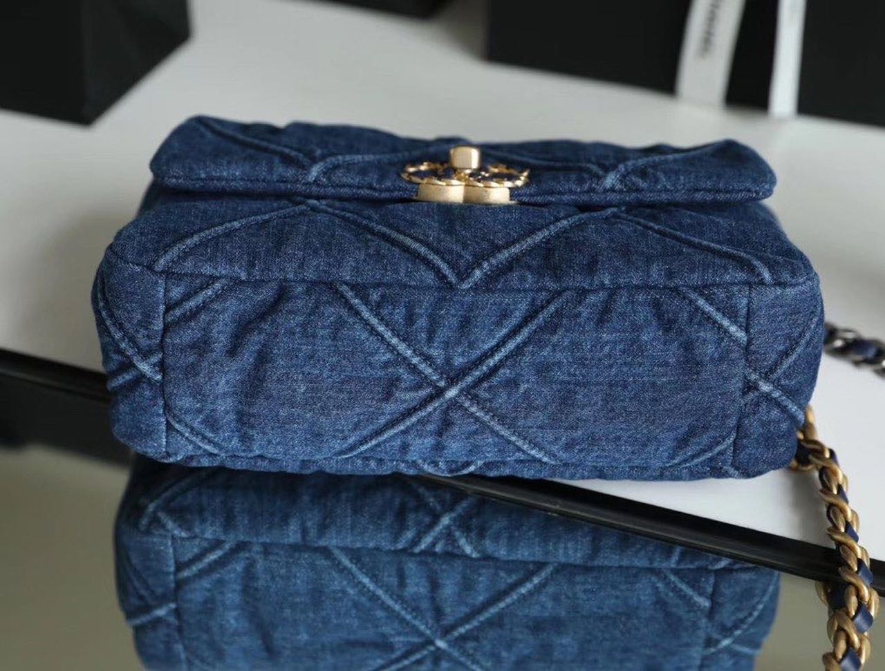 CHL 19 Handbag Denim Blue For Women Top Qualityap Bag, Shoulder And Crossbody Bags 10.1in/26cm AS1160 B02876 N6832