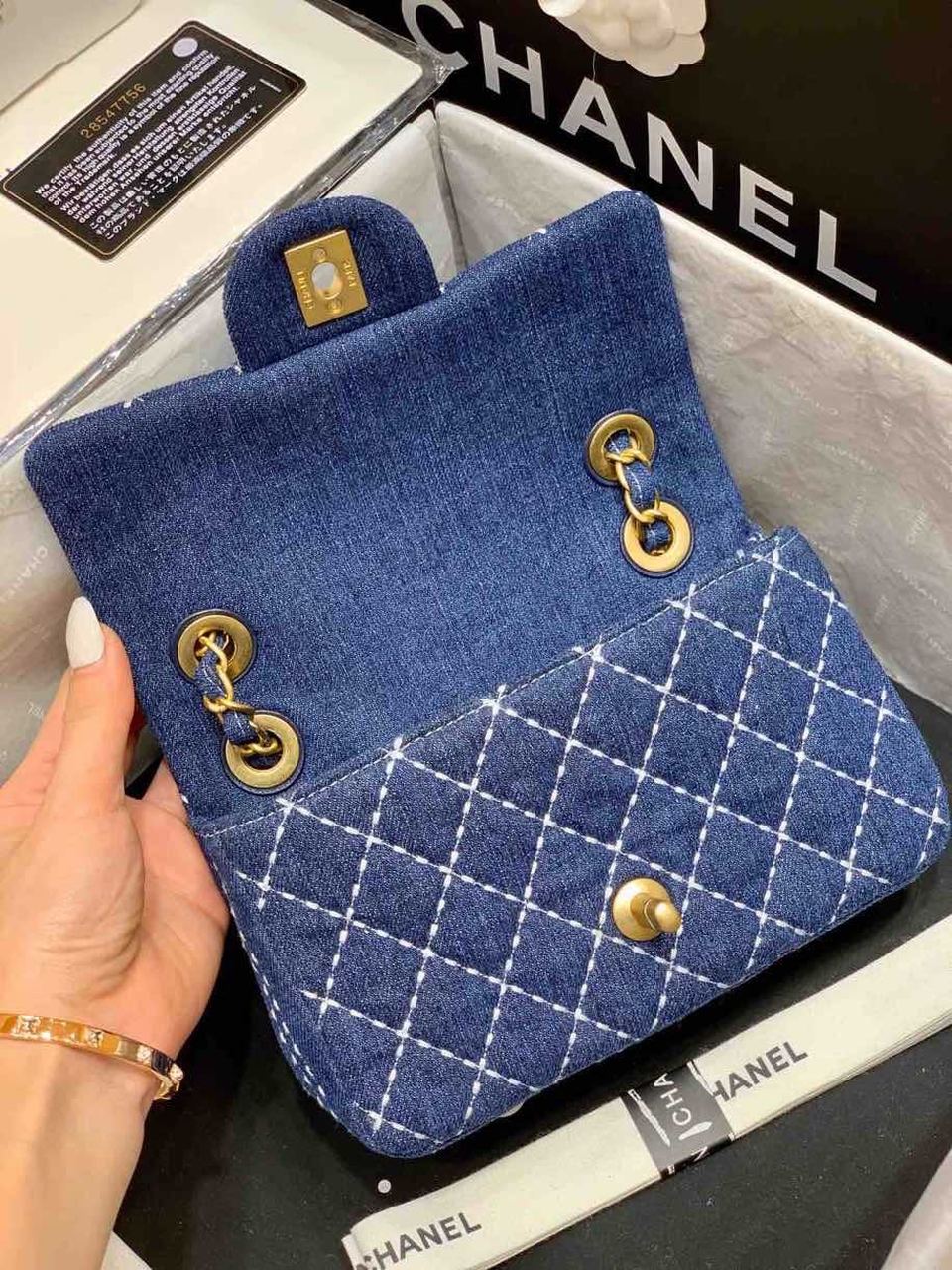 CHL Flap Bag Denim Blue For Women, Women’s Handbags, Shoulder And Crossbody Bags 10in/26cm AS1328 B01897 N5398
