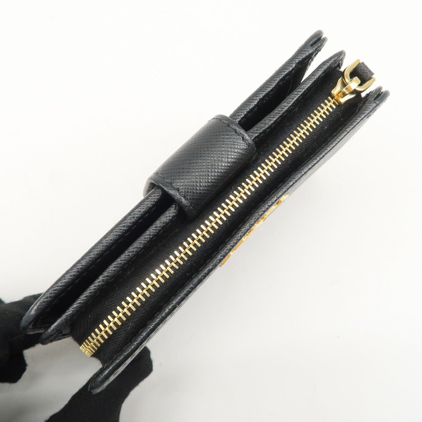 PRADA Saffiano Leather Bi-Fold Wallet Purse Black 1ML225  d