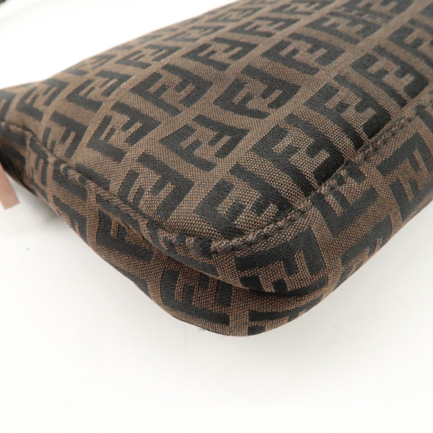 FENDI Mamma Baguette Canvas Shoulder Bag Brown Black 26424  d