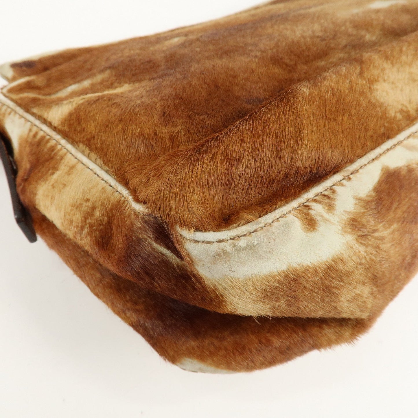 FENDI Unborn Calf Leather Shoulder Bag Brown Beige 26566  d