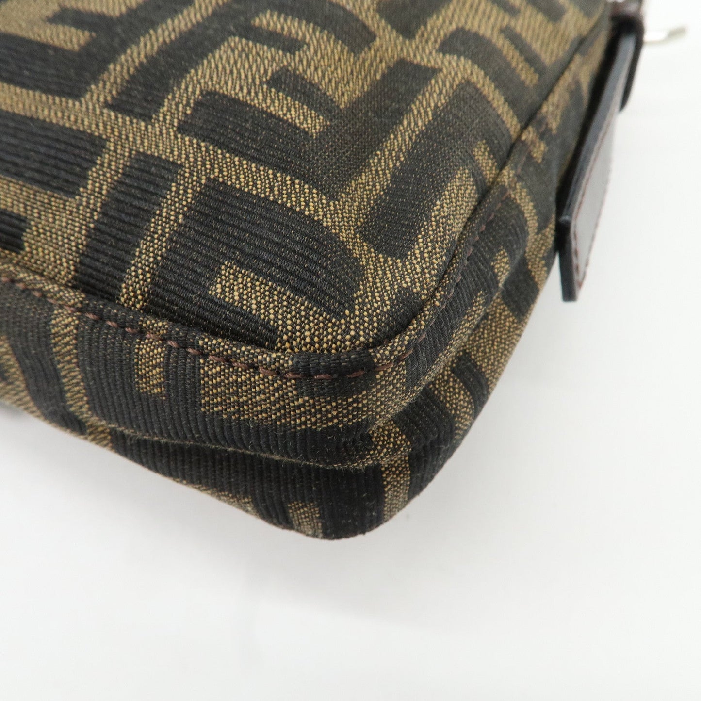 FENDI Mamma Baguette Zucca Canvas Leather Shoulder Bag 26424  d