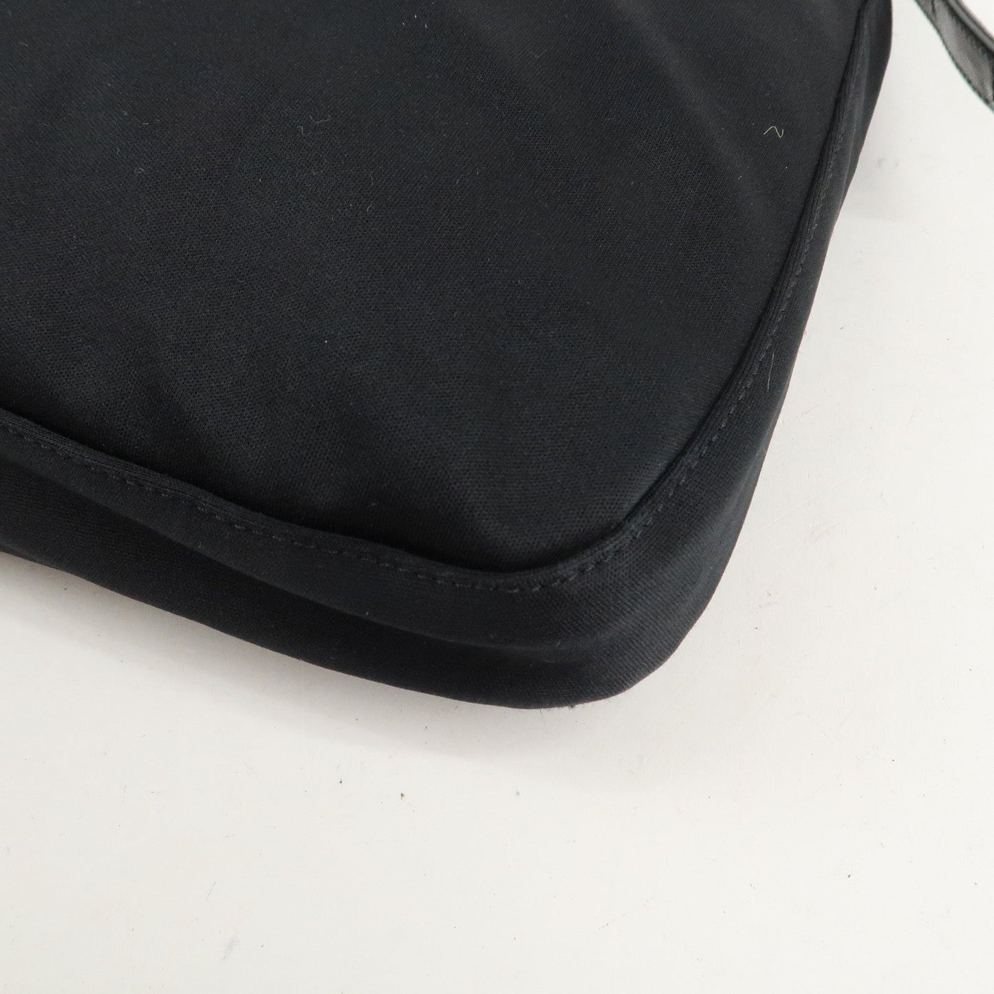 FENDI Polyester Leather Shoulder Bag Black 26727  d