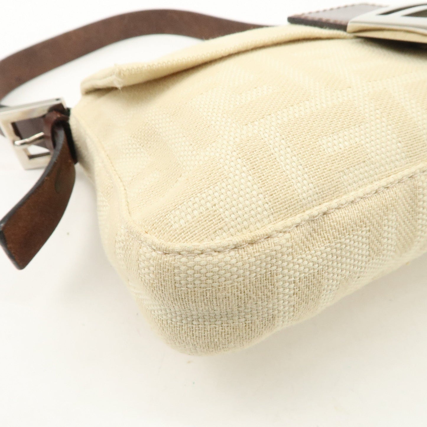 FENDI Zucca Mamma Baguette Canvas Shoulder Bag Beige White 26424  d