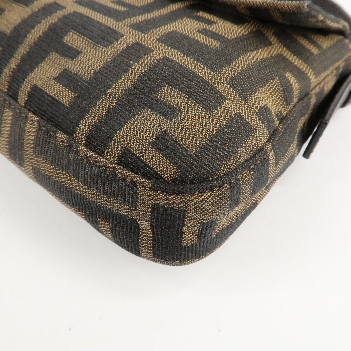 FENDI Zucca Mamma Baguette Canvas Shoulder Bag Brown Black 26424  d