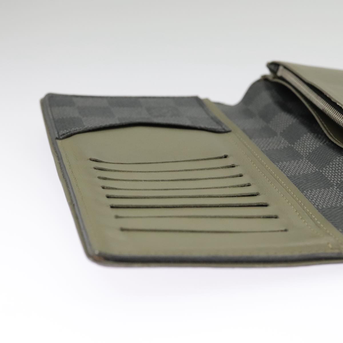Louis Vuitton Brazza