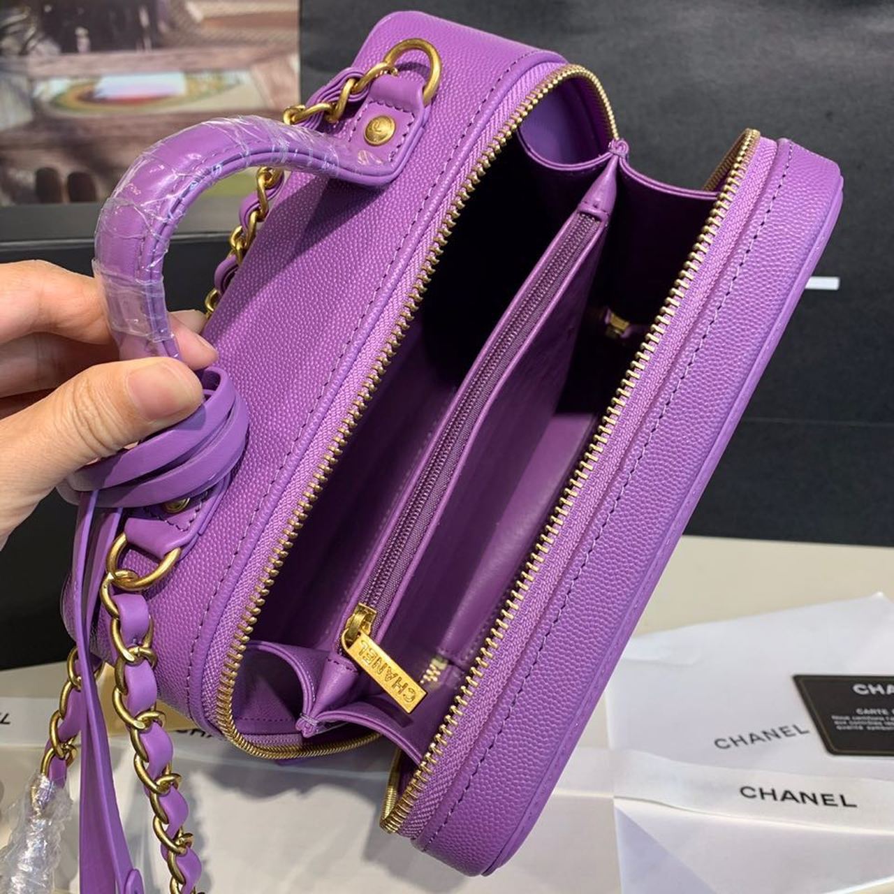 CHL Top QualityTop Qualityligree Vanity Case Bag 20cm Gold Toned Hardware Caviar Leather Spring/Summer Act 1 Collection, Purple