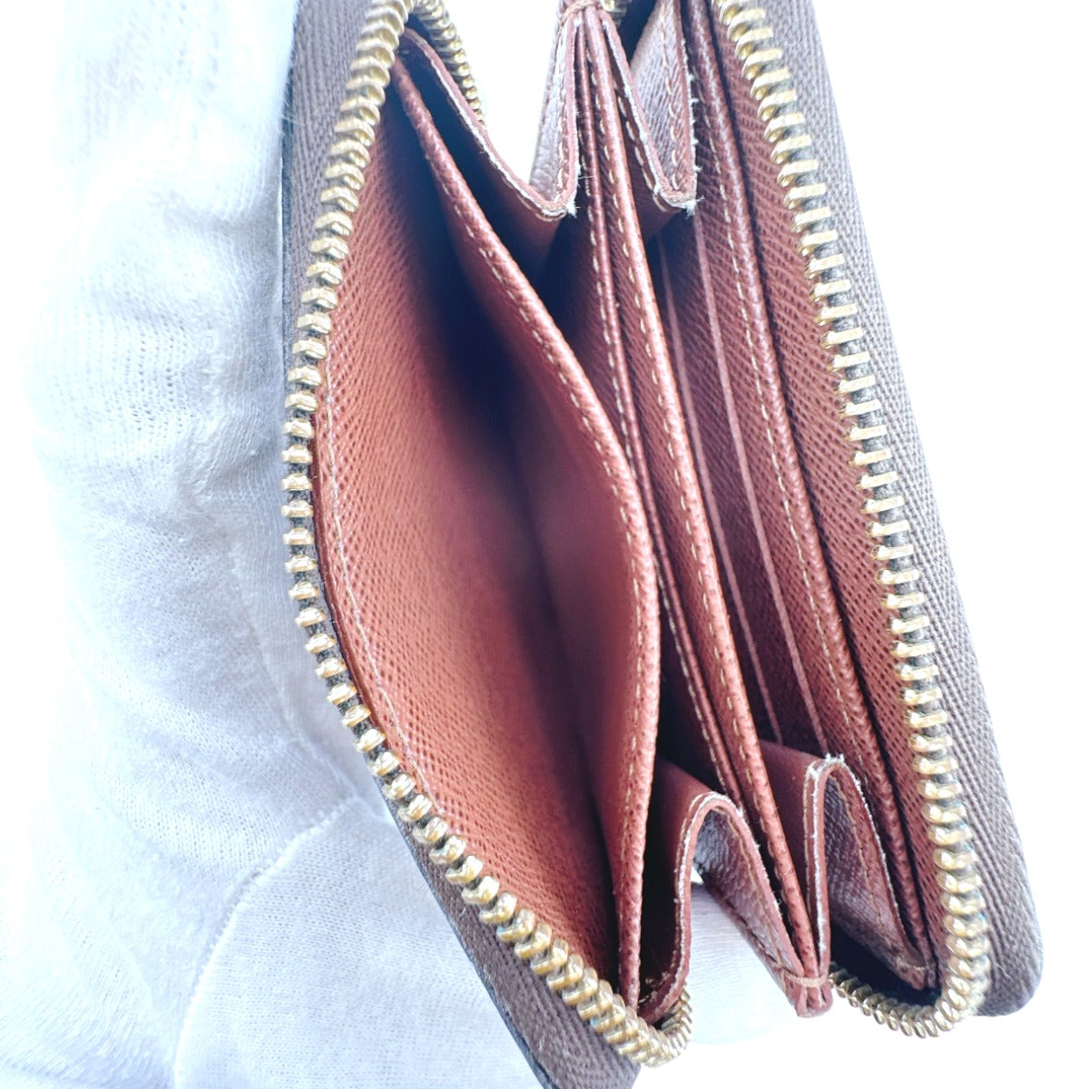 LOUIS VUITTON Coin case M60067 Monogram canvas Brown Coin case Monogram Zip around purse unisex(Unisex)  d