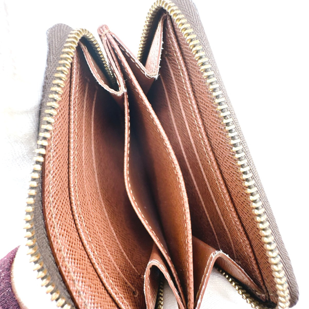LOUIS VUITTON Coin case M60067 Monogram canvas Brown Coin case Monogram Zip around purse unisex(Unisex)  d