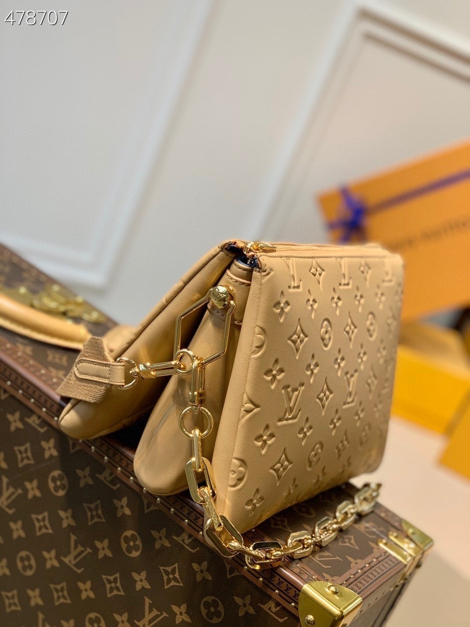 Top Quality Coussin PM Monogram Embossed Puffy Cream For Women, Womens Handbags, Shoulder And Crossbody Bags 10.2in/26cm Top Quality