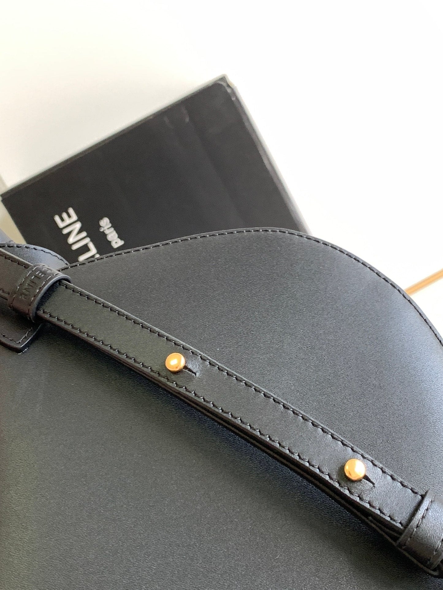 Top Quality BesaTop Quality Noeuds Francais Bag Black For Women 10in/25cm 