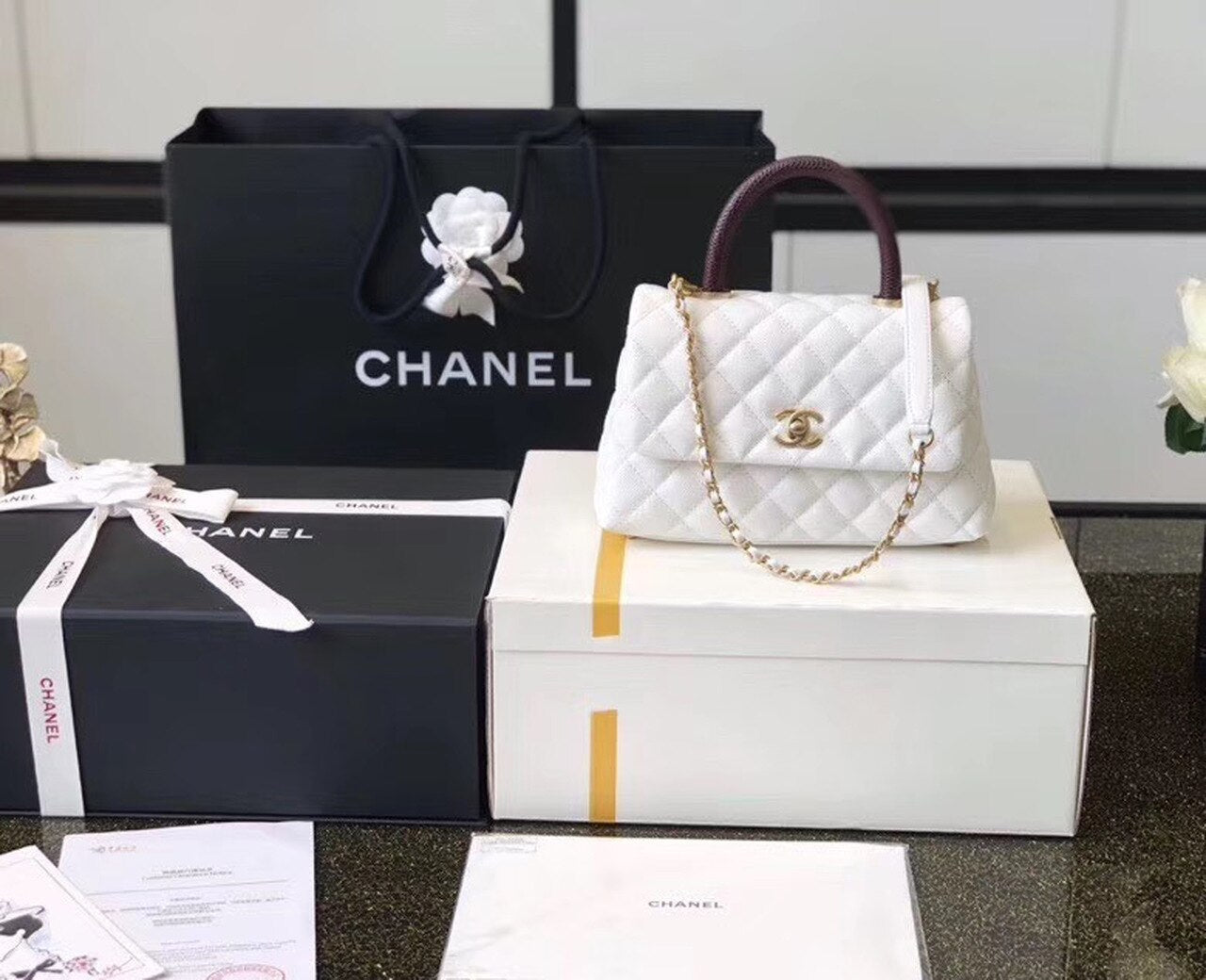 CHL Coco Handle Quilted Lizard Handle Bag 24cm Caviar Leather Gold Hardware Spring/Summer Act 1 Collection, White