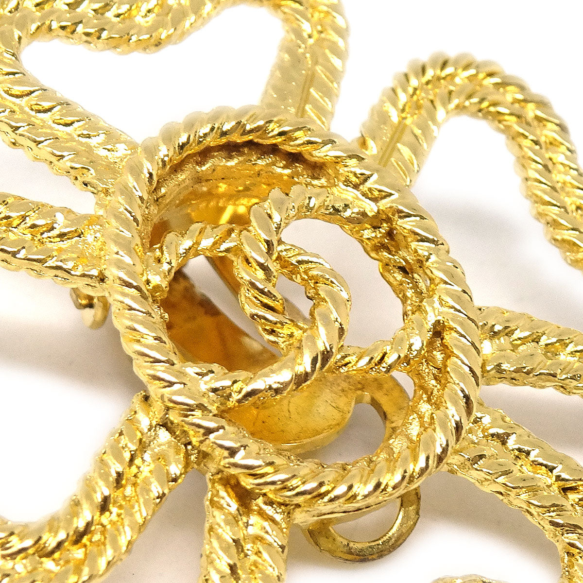 CHANEL 1993 Floral Earrings Gold Clip-On 28