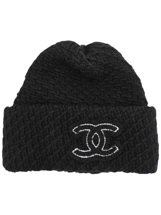 CC logo cashmere beanie black Chanel