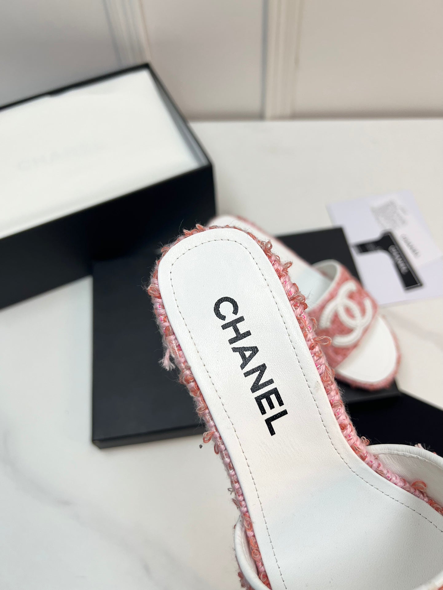 New 1:1 rep CHL High Heel Shoes 056