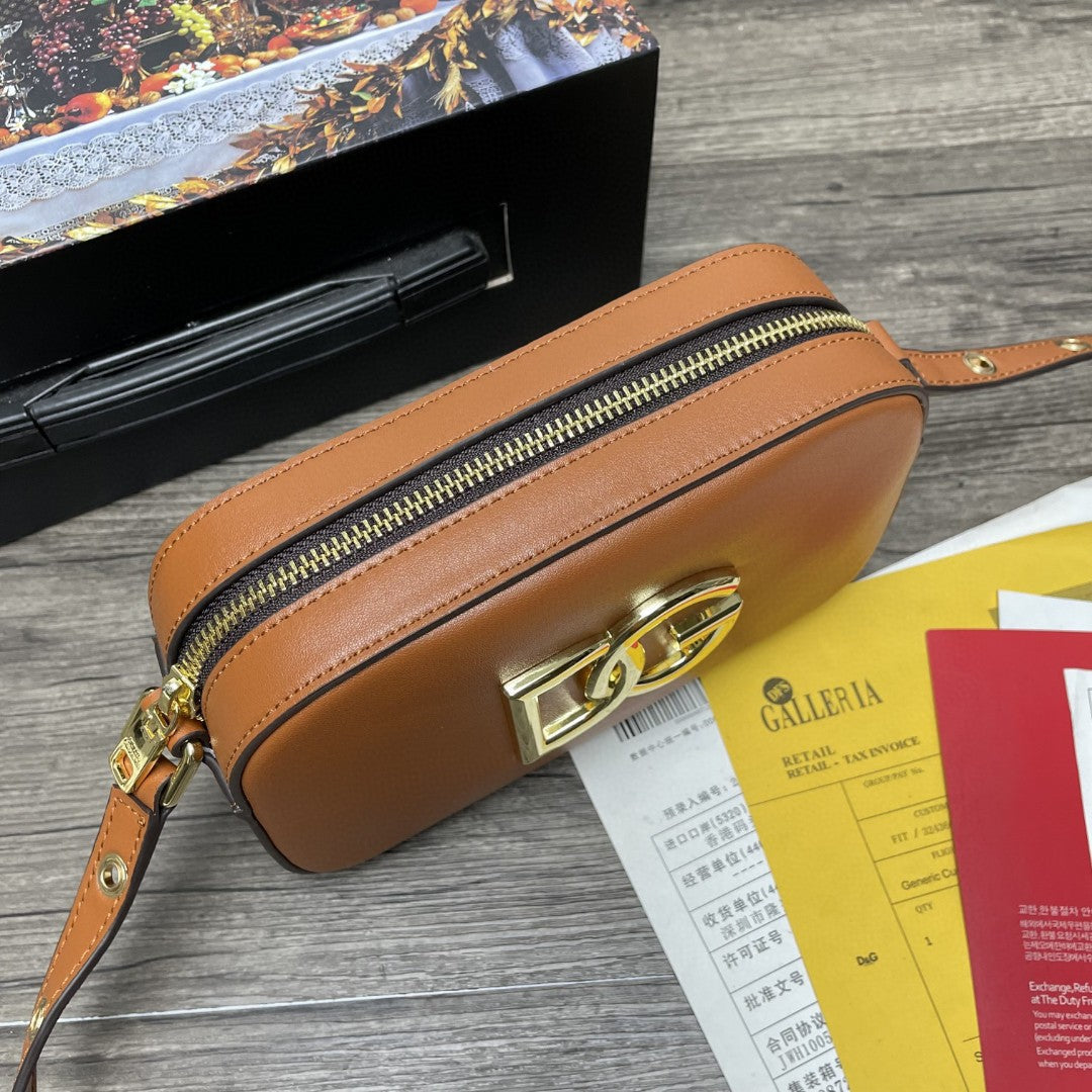 Top Quality Crossbody 3.5 Bag Brown For Women 7.5in/19cm Top QualityÂ 