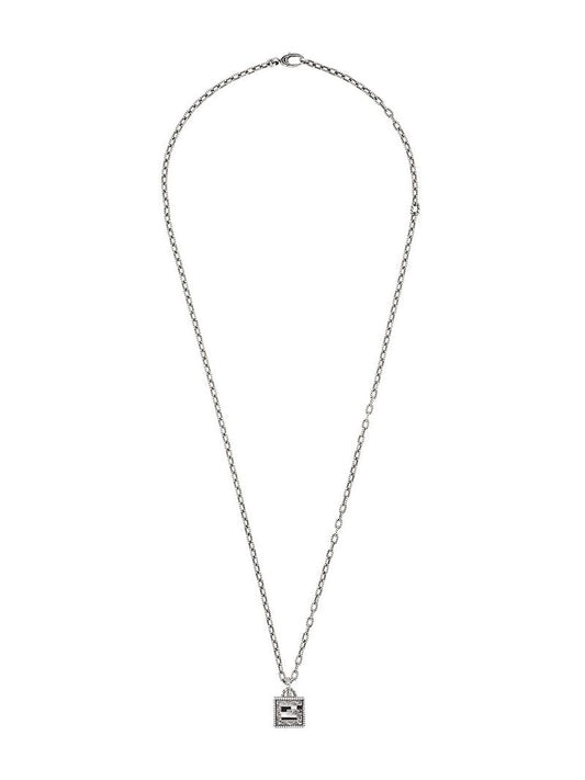 Gucci - Necklace with Square G cross in silver - women - Sterling Silver - One Size - SILVER